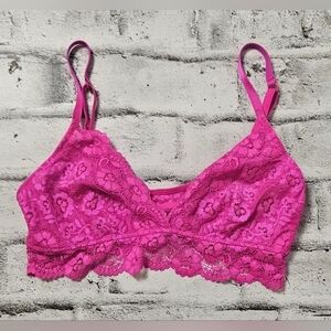 La Senza Hot Pink Lace Bralette M | Floral Soft Cup Stretchy Feminine